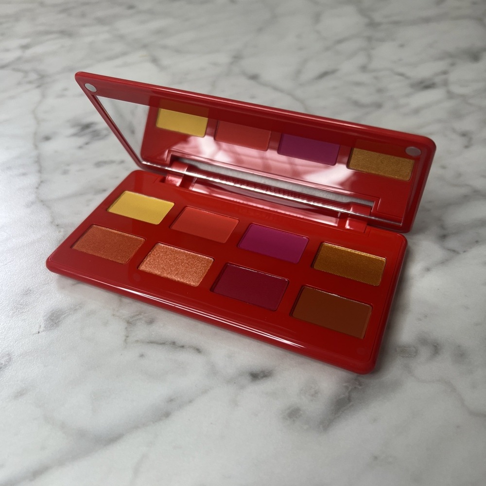 Artist Couture Caliente Eyeshadow Palette